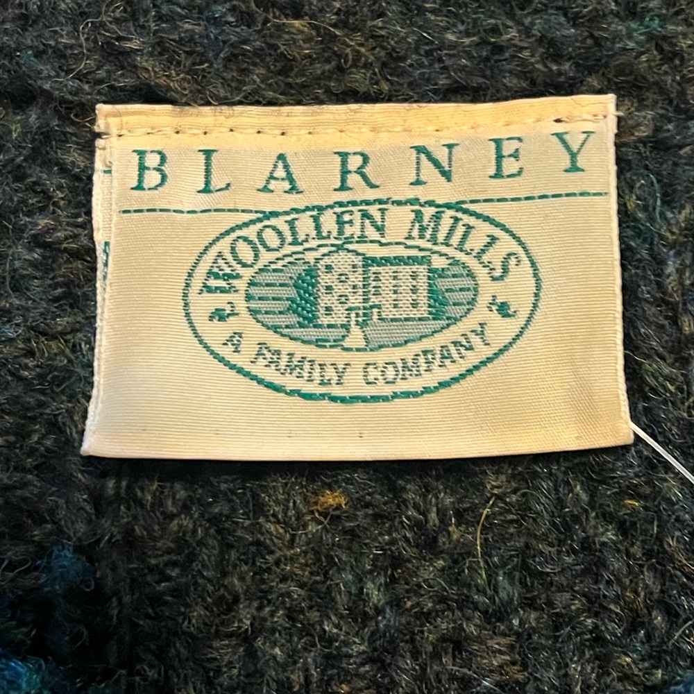 Vintage Irish 100% Wool Hand Knit Sweater - Picture 2 of 6